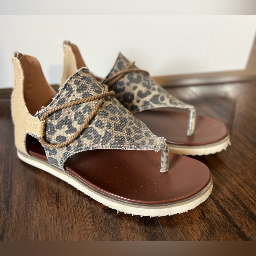 Leopard print sandals - Picture 5 of 5